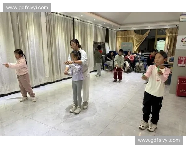 健康运动营开启青少年体能提升与快乐成长全新活力计划实践课程